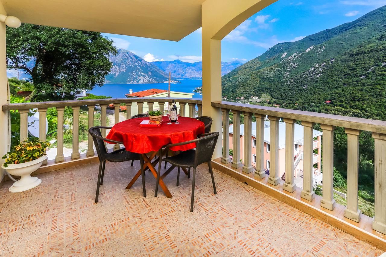 Apartments Zeko Donji Morinj Zewnętrze zdjęcie